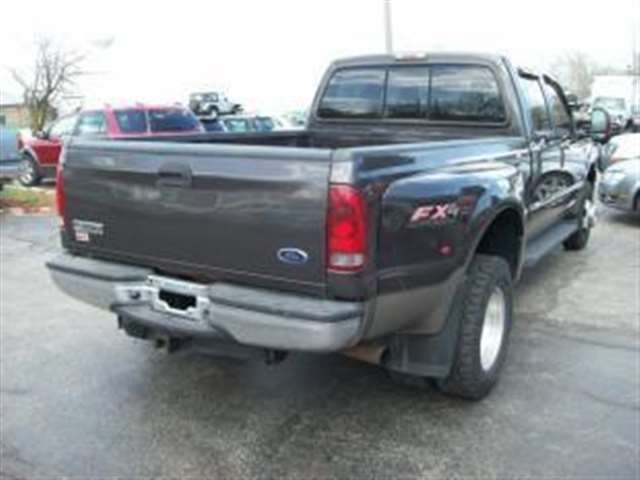 Ford F-350 Super Duty 2006 photo 3